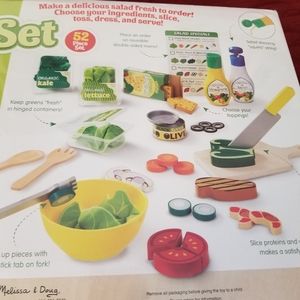 Melissa and Doug Toys - MELISSA AND DOUG SALAD SET Melissa and Doug Toys - MELISSA AND DOUG SALAD SET
